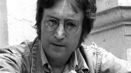 Τζον Λένον: Κασέτα με ακυκλοφόρητο τραγούδι του πουλήθηκε για 49.760 ευρώ σε δημοπρασία