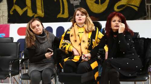 Μυρτώ της Πάρου: Ευχάριστα νέα - Τη δέχθηκαν στο κέντρο θεραπείας της Γερμανίας