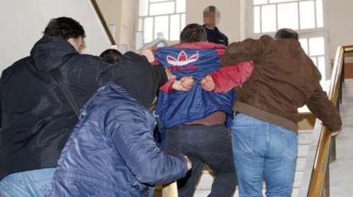 Φονικό στις Μοίρες: Ισόβια και 33 χρόνια κάθειρξη στον 52χρονο δράστη - Τι δήλωσαν η γυναίκα και ο γιος του θύματος