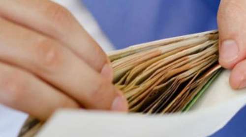 Συνελήφθη υπάλληλος Περιφέρειας για υπόθεση δωροδοκίας - Ζητούσε έως και 3.500 ευρώ για έκδοση αδειών