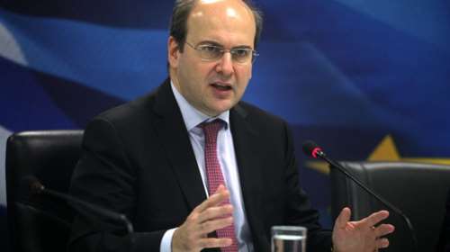 Χατζηδάκης: Δεν θα κοπεί το ρεύμα στους φτωχούς αλλά στους στρατηγικούς κακοπληρωτές [Βίντεο]