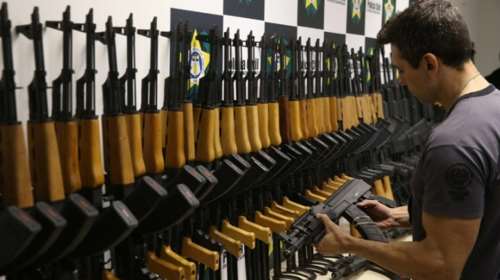 ΕΛΑΣ: Αλλαγές στις άδειες οπλοφορίας και κατοχής όπλων λόγω κορονοϊού