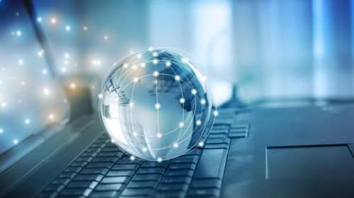 Ταχύτερο ίντερνετ και διάθεση κινητών συσκευών σε 55.000 δημοσίους υπαλλήλους