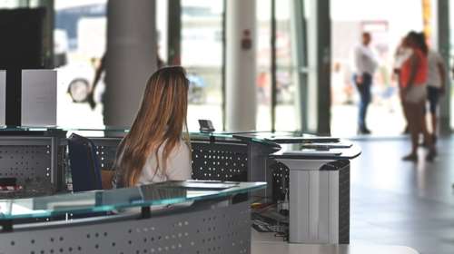 Action Aid: Μαρτυρίες σεξουαλικής παρενόχλησης στην Ελλάδα που συγκλονίζουν