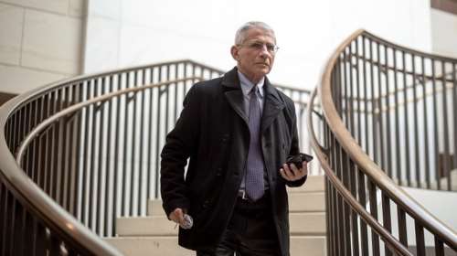 Δραματική προειδοποίηση Φάουτσι: Η πανδημία δεν έχει τελειώσει, απίθανο να εξαλειφθεί - Εξετάζονται εμβόλια σε μωρά από 6 μηνών