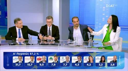 Το &quot;καρφί&quot; της Νάντιας Γιαννακοπούλου για το αν τίθεται θέμα αρχηγού στο ΠΑΣΟΚ: &quot;Οφείλουμε να τα συζητήσουμε όλα&quot;