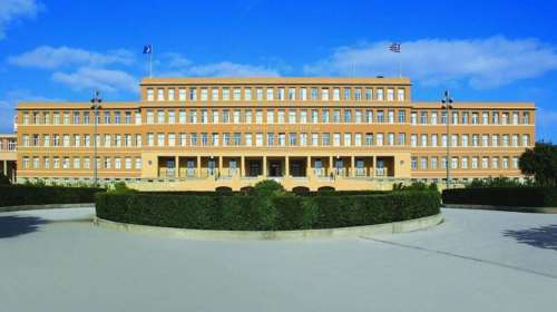 Bullying στο Αρσάκειο: Διώχνουν από το σχολείο τους έξι μαθητές που έδεσαν συμμαθητή τους με πετονιά