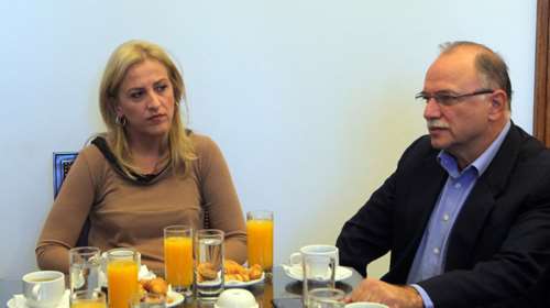 Άρχισαν τα όργανα στον ΣΥΡΙΖΑ: Η Ρένα Δούρου απάντησε στον Παπαδημούλη για τις δηλώσεις περί υπαρχηγών του Τσίπρα