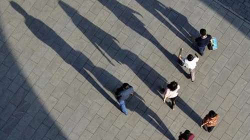 Νέο πακέτο στήριξης 5 δισ. ευρώ τον Μάιο για εργαζόμενους και επιχειρήσεις - Ποιοι ωφελούνται