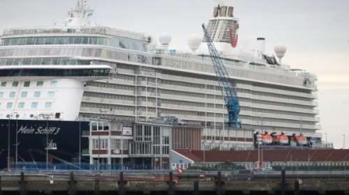 Κορονοϊός: Συναγερμός στον Πειραιά - Καταπλέει τα ξημερώματα με 12 κρούσματα το κρουαζιερόπλοιο &quot;Mein Shiff 6&quot;