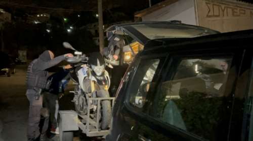 Πέραμα: Καρέ καρέ η καταδίωξη του 20χρονου - Οι κρίσιμοι διάλογοι των αστυνομικών - &quot;Mίλα, μίλα, πάρε ανάσα...&quot;