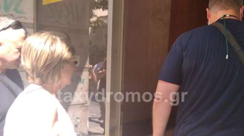 Εγκλημα στον Βόλο: Σκότωσε τη γυναίκα του και αυτοκτόνησε πριν τρεις ημέρες, εκτιμά ο ιατροδικαστής