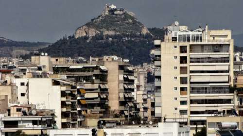 Δάνεια α' κατοικίας: Πώς θα σώσετε το σπίτι σας από πλειστηριασμό πληρώνοντας ενοίκιο 50 - 200 ευρώ