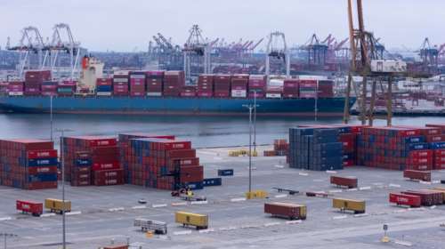 Τι προβλέπει η συμφωνία μεταξύ ΗΠΑ και Κίνας για το πάγωμα των δασμών - Το μυστήριο με τις σπάνιες γαίες