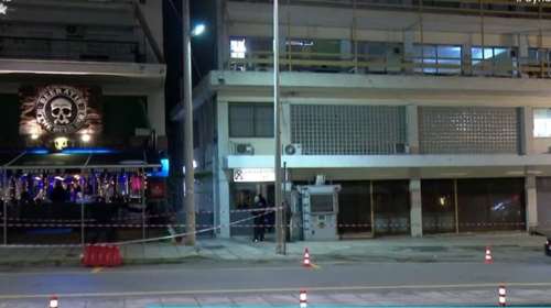 Τραγωδία στη Θεσσαλονίκη: Νεκρός 32χρονος αστυνομικός μέσα σε μπαρ - Τον μαχαίρωσαν μετά από συμπλοκή