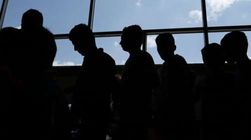 Παρέμβαση εισαγγελέα για τα ασυνόδευτα ανήλικα προσφυγόπουλα στο σπίτι του Λιγνάδη