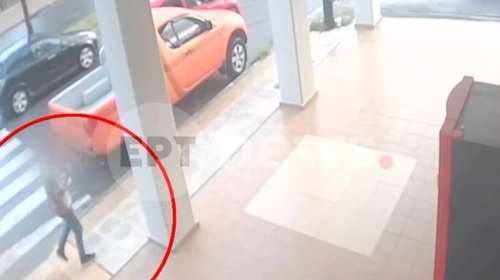 Φοινικούντα: Βίντεο ντοκουμέντο δείχνει τον 22χρονο στα ΚΤΕΛ Καλαμάτας μετά το φονικό - Ελεγε ότι διέφυγε κολυμπώντας