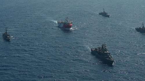 Νέο επεισόδιο ανοιχτά του Καστελόριζου: Τουρκική φρεγάτα έστρεψε τα όπλα της κατά της ελληνικής