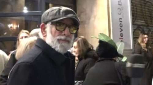 "Είσαι καλά παιδί μου;": Ενοχλημένος ο Φιλιππίδης με δημοσιογράφο σε βραδινή του έξοδο -Η αντίδρασή του [βίντεο]