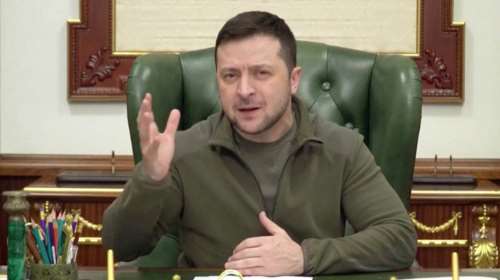Νέο μήνυμα Ζελένσκι: Εκνευρισμένος ο πρόεδρος της Ουκρανίας -  Απαιτεί όπλα από χώρες της Δύσης και ρωτά εάν φοβούνται τη Ρωσία