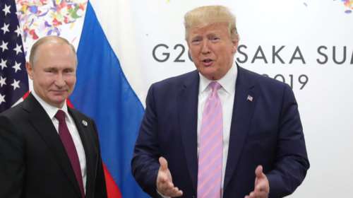 Ο Τραμπ έτοιμος να παραδώσει την Κριμαία στον Πούτιν για να τερματιστεί ο πόλεμος, σύμφωνα με αμερικανικά ΜΜΕ