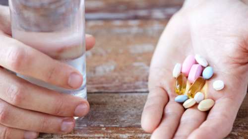 Depon, Panadol, Ponstan: Ποια βλάπτουν, ποια ωφελούν στον κορονοϊό - Η απάντηση Τσιόδρα