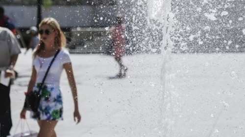 &quot;Καμίνι&quot; και σήμερα: Καύσωνας με 40άρια και αφρικανική σκόνη [χάρτες]