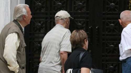 Έρχονται αυξήσεις συντάξεων από 360 έως και πάνω από 1.500 ευρώ τον χρόνο - Ποιοι είναι οι τυχεροί