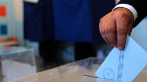 Δημοσκόπηση Marc: Μπροστά με 12,5% η ΝΔ - Δίνουν προβάδισμα στον Λοβέρδο αλλά βλέπουν νίκη Παπανδρέου στο ΚΙΝΑΛ