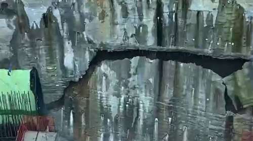 Γραμμή 4 του Μετρό: Η στιγμή που ο μετροπόντικας "Αθηνά" σπάει τον τοίχο στο φρέαρ του Ευαγγελισμού [βίντεο]