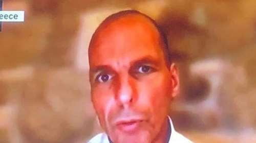 Απαράδεκτο: Ο Βαρουφάκης έσπασε την καραντίνα και πήγε διακοπές στην Αίγινα