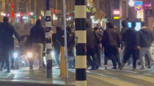 Βίαια επεισόδια κατά Ισραηλινών οπαδών της Μακάμπι στο Άμστερνταμ – Δύο αεροσκάφη στέλνει ο Νετανιάχου [εικόνες-βίντεο]