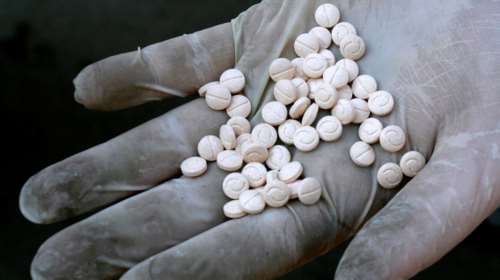 Europol: Κατασχέθηκαν εκατομμύρια φάρμακα μαϊμού για τον κορονοϊό - 33 &quot;εγκληματικές ομάδες&quot;-544 συλλήψεις