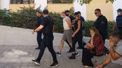 Βιασμός στα Πετράλωνα: Στον ανακριτή ο 35χρονος Βούλγαρος - Απολογείται για την κακοποίηση της 50χρονης καθαρίστριας [εικόνες]