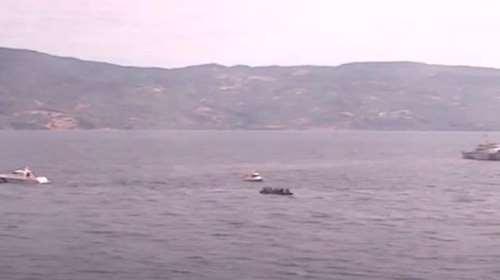 Βίντεο ντοκουμέντο: Η στιγμή που τουρκικές ακταιωροί συνοδεύουν βάρκα με μετανάστες στα ελληνικά χωρικά ύδατα