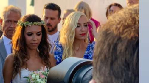 Έγκυος σε δίδυμα γνωστή δημοσιογράφος του ΣΚΑΪ - Το δημοσιογραφικό ζευγάρι που παντρεύτηκε το 2019