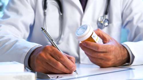 Θεσσαλονίκη: Παθολόγος συνταγογραφούσε ναρκωτικά χάπια έναντι αμοιβής