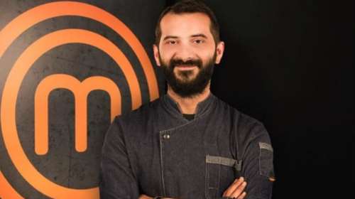 Ο Κουτσόπουλος για πρώτη φορά αγκαλιά με τον γιο του - Η φωτογραφία του μωρού που σαρώνει στο Instagram [εικόνα]