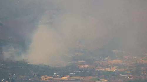 Συναγερμός στην Εύβοια: Ξέσπασε φωτιά που καίει ελιές και χαμηλή βλάστηση βόρεια των Ψαχνών - Επιχειρούν εναέρια μέσα