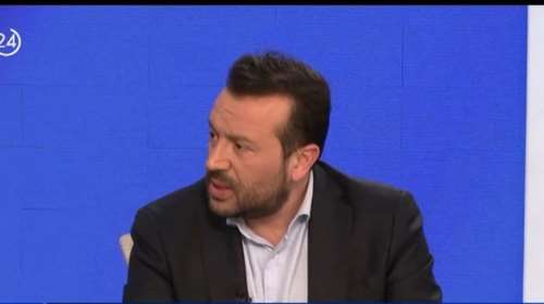 Ν. Παππάς: Υπήρχε προετοιμασία με τα άλλα κόμματα για την πρόταση δυσπιστίας πριν το δημοσίευμα - &quot;Φαντασιώσεις&quot;, λέει το ΠΑΣΟΚ