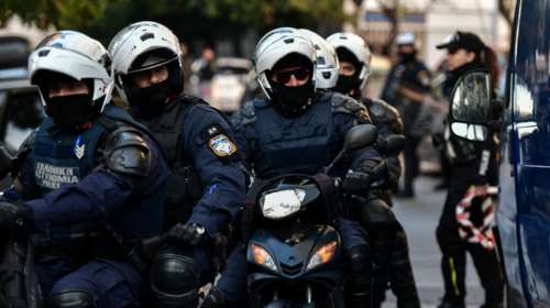 Επίθεση στο Μενίδι: Χειροπέδες στον 22χρονο που μαχαίρωσε Κινέζα ιδιοκτήτρια καταστήματος