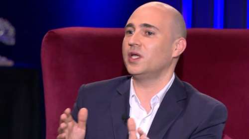 Μπογδάνος για Λατινοπούλου: Μπουρδουκλωμένες και απρόσεκτες οι δηλώσεις της - Τι είπε για τις αξύριστες μασχάλες
