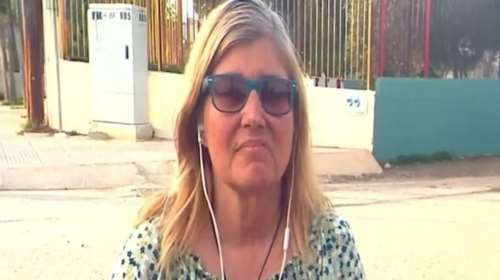 &quot;Εγώ συμφωνώ με τη μητέρα μου&quot;: Τι λέει η κόρη της δασκάλας στο Λουτράκι που κατήγγειλε 6χρονο για θωπεία