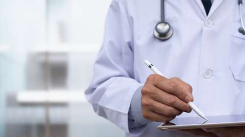 Προσωπικός γιατρός: Πότε θα πληρώνεται και πότε απαγορεύεται να πάρει χρήματα