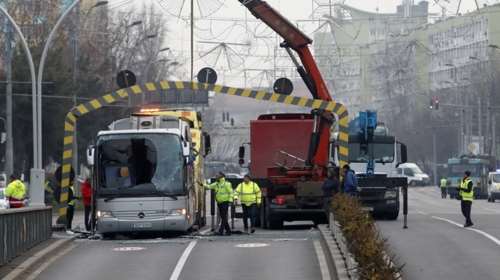 Βουκουρέστι: Ο ιδιοκτήτης του τουριστικού πρακτορείου απαντά για το θανατηφόρο τροχαίο- Γιατί δεν υπήρχαν δύο οδηγοί