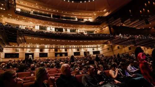 Θεατρικά Βραβεία Κοινού 2023 από το &quot;αθηνόραμα&quot; - Η γιορτή του θεάτρου επέστρεψε για 25η χρονιά