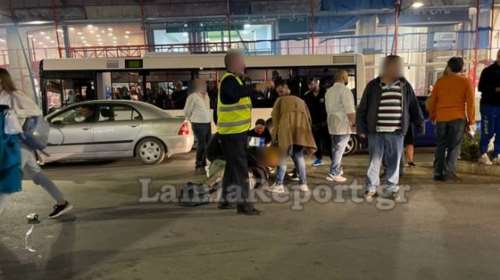 Εικόνες σοκ στο κέντρο της Λαμίας: Εξαγριωμένοι Ρομά ξυλοκοπούν δημοτικούς αστυνομικούς και πολίτες [Βίντεο]