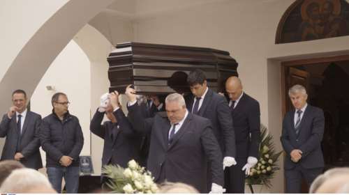 Τελευταίο αντίο στον γνωστό αθλητικογράφο Στράτο Σεφτελή- Εδωσε μάχη με τον καρκίνο [εικόνες]