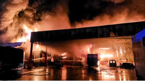 Λαμία: Αύξηση στην αποζημίωση σε περίπτωση πυρκαγιάς ζήτησε το εργοστάσιο 2 μέρες πριν- Ερωτηματικά και με τις κάμερες