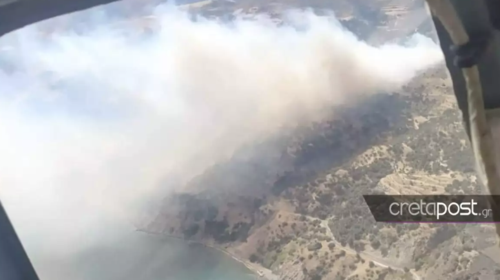 Φωτιά στο Ρέθυμνο: Εκκενώθηκε ξανά ο οικισμός του Αγίου Γεωργίου - Αναζωπυρώσεις σε Μέλαμπες και Αγία Γαλήνη  [εικόνες-βίντεο]